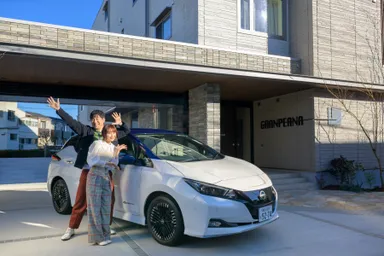 あべこうじ・高橋愛夫婦