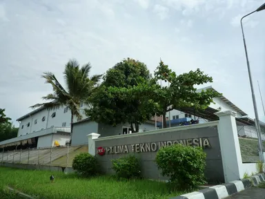 自社工場　LIMA TEKNO INDONESIA