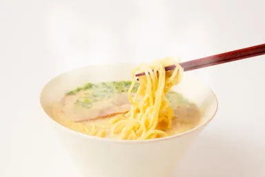 ホワイトガウラーメン