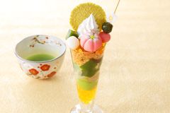梅の抹茶パフェ