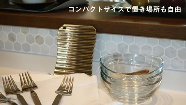 コンパクトサイズのステンレス洗濯板