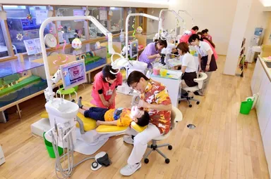 無料歯科健診の様子