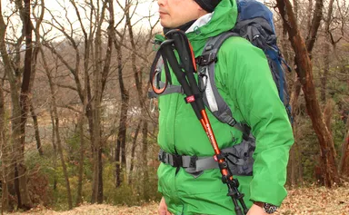 両手がふさがらない