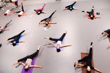 ストレッチ＆フロアバー