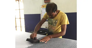 ブロックプリント生産の様子