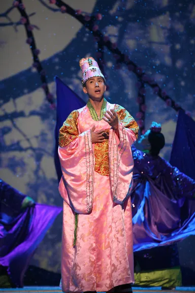 Loving the Silent Tears Musical - Photo courtesy of Supreme Master TV (3)