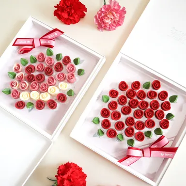 チョコレート「ブーケ　ミニヨン・レッド」「ブーケ　ミニヨン・ルージュ」