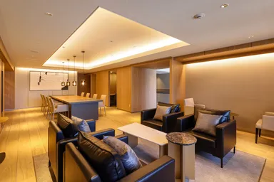 コワーキングスペースを備えたオーナーズラウンジ