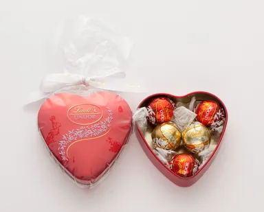 リンドール　ミニハート缶