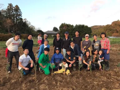 初めてのオリーブ植え込み