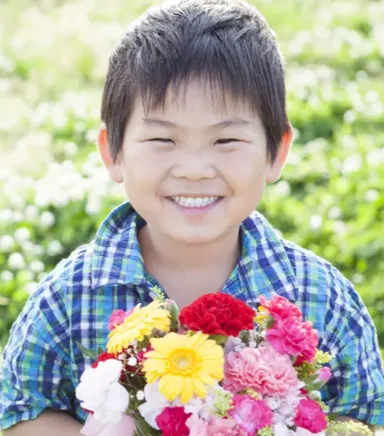 キッズベリー花育ラボ　男の子も夢中になる！