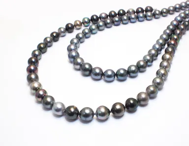 タヒチ産ブラックパール
