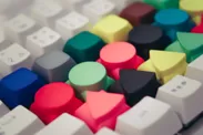 色と形が違うキーボード