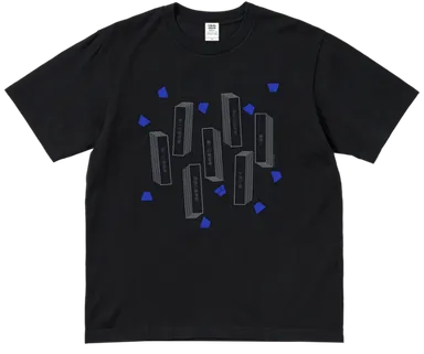 (2)作中に登場するプレートがモチーフ