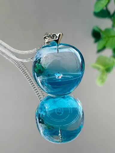 透明樹脂のアクセサリー by 心花-Shinka-