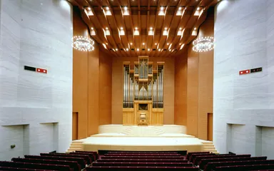 会場の武蔵野市民文化会館 小ホール