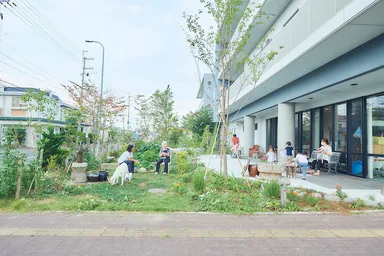 《嫁入りの庭》(2020年)tomito architecture　撮影：本村仁