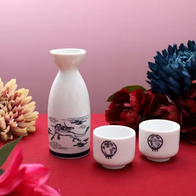 徳利＆お猪口セット ［ハク・春日様・オシラ様］3,300円(税込)