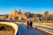 首都リヤド近郊に位置し、第一次サウード王国宮殿跡でありサウジアラビア王国誕生の地といえる「ディルイーヤ」
