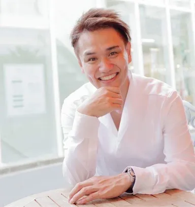 著者：秋山剛(あきやま・たけし)