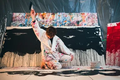 ライブペインティング「境界線を破壊して繋ぐ」