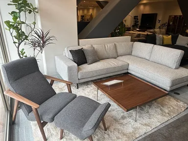 LIBERA3　モダンインテリアをメインに取り扱い