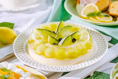 メロンと白ワインのリースケーキ