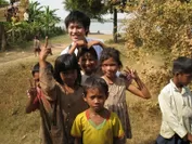カンボジア支援での子供達