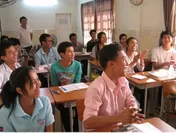 笑顔で学ぶアジアの学生