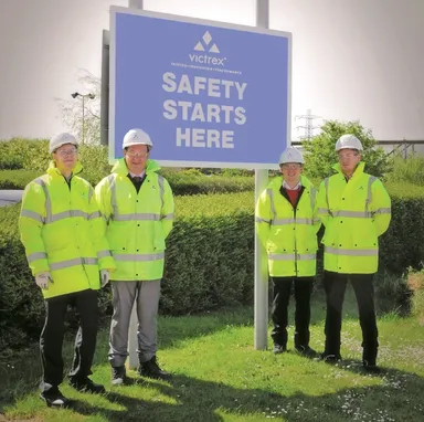 「安全はここから始まる」