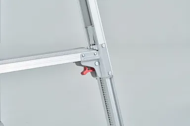 下部操作レバー