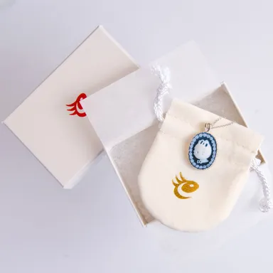 パッケージと商品