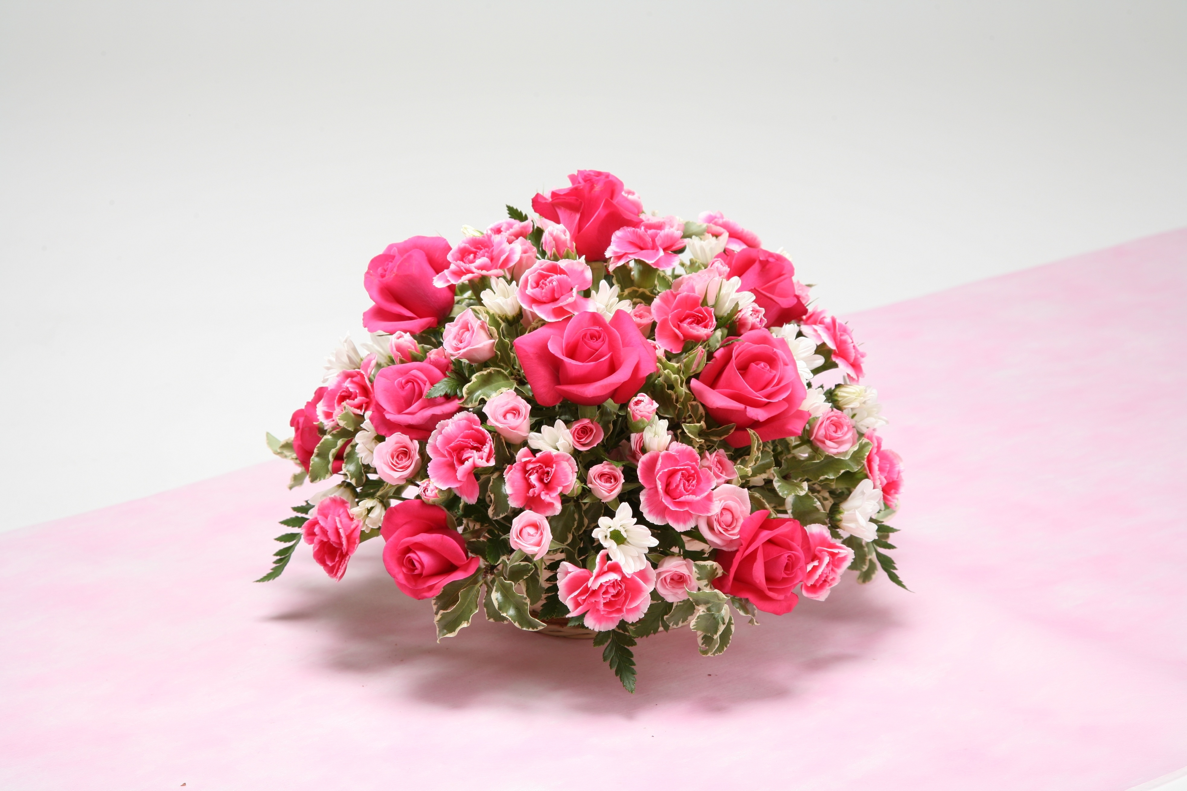 働く女性を応援！ ヨーロピアンフラワーデザイン連盟が提供する『花の