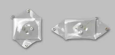 どこからでも出し入れできる4つのフタ