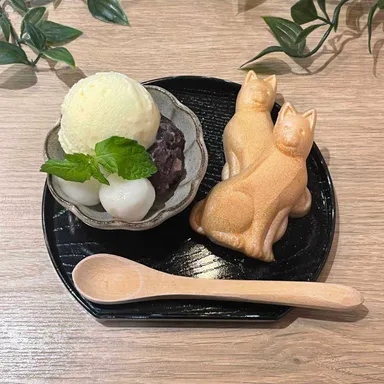 期間限定オリジナルスイーツ“サクッと和ん和んモナカ”