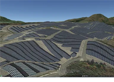 山を削ってのメガソーラー建設