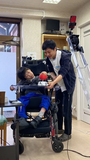 「焼き肉パワーで頑張るぞー！」