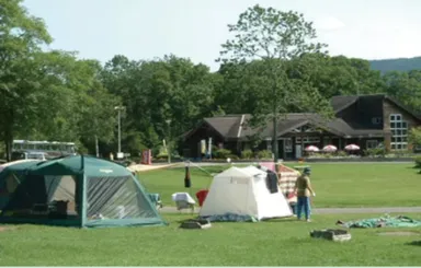 キャンプ場