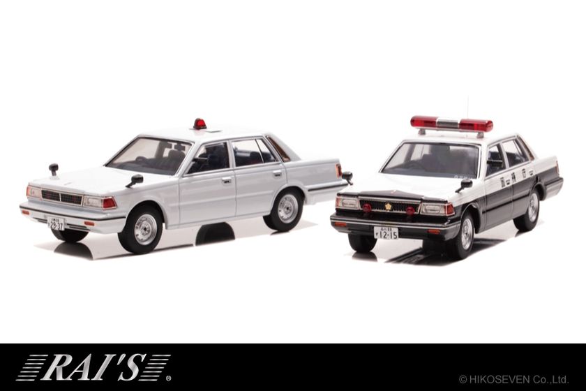 市販車とは一味違うパトカー用の日産セドリック(YPY30)が1/43スケール ...