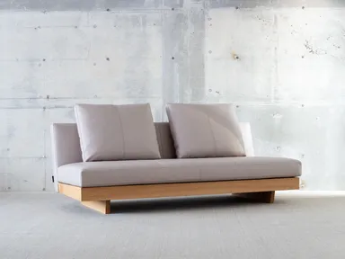 「トレノ」ソファ180.オーク幕板(革classS.ココール04)