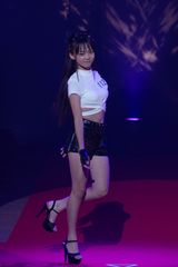 準グランプリ　星 瑠菜さん