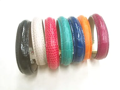 2013年 春夏新作カラー ブレスレット『ネプチューン』