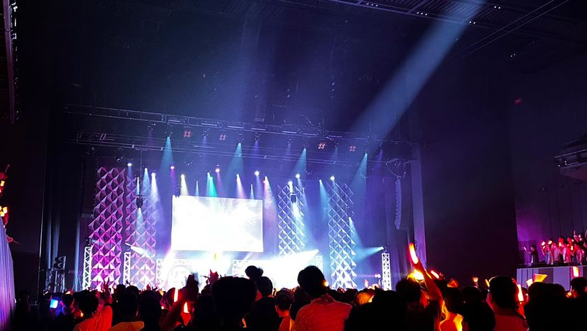 angela、来栖りん、斉藤朱夏、She is Legend、
halca、前田佳織里、May’nが熱演！
“リスアニ！LIVE SPECIAL EDITION ナツヤスミ”
最速レポート