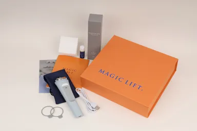 独自開発テクノロジーの「S.IW波」を搭載し 高機能美顔器「MAGIC LIFT 独自開発テクノロジーの「S.IW波」を搭載し 高機能美顔器「MAGIC LIFT
