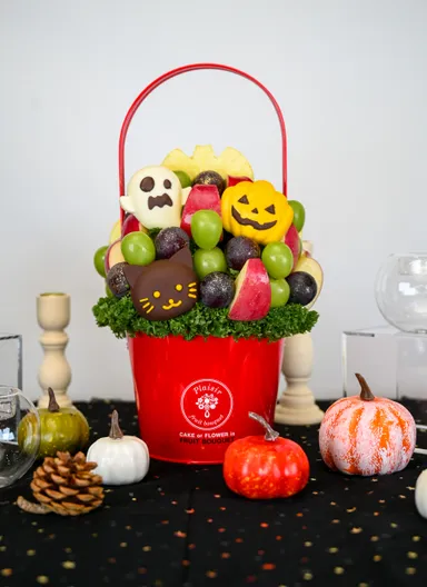 シャインマスカット使用のハロウィン限定フルーツブーケ