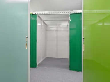 笹塚トランクルーム内観2