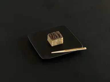 ほうじ茶栗きんとん(琥珀) 4