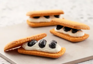 弘乳舎TOKYO 黒豆バターサンド