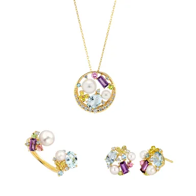 HOLIDAY COLLECTION (1)