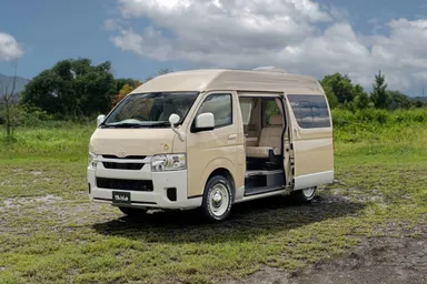 レクビィ ソラン(ハイルーフ版)外観_1